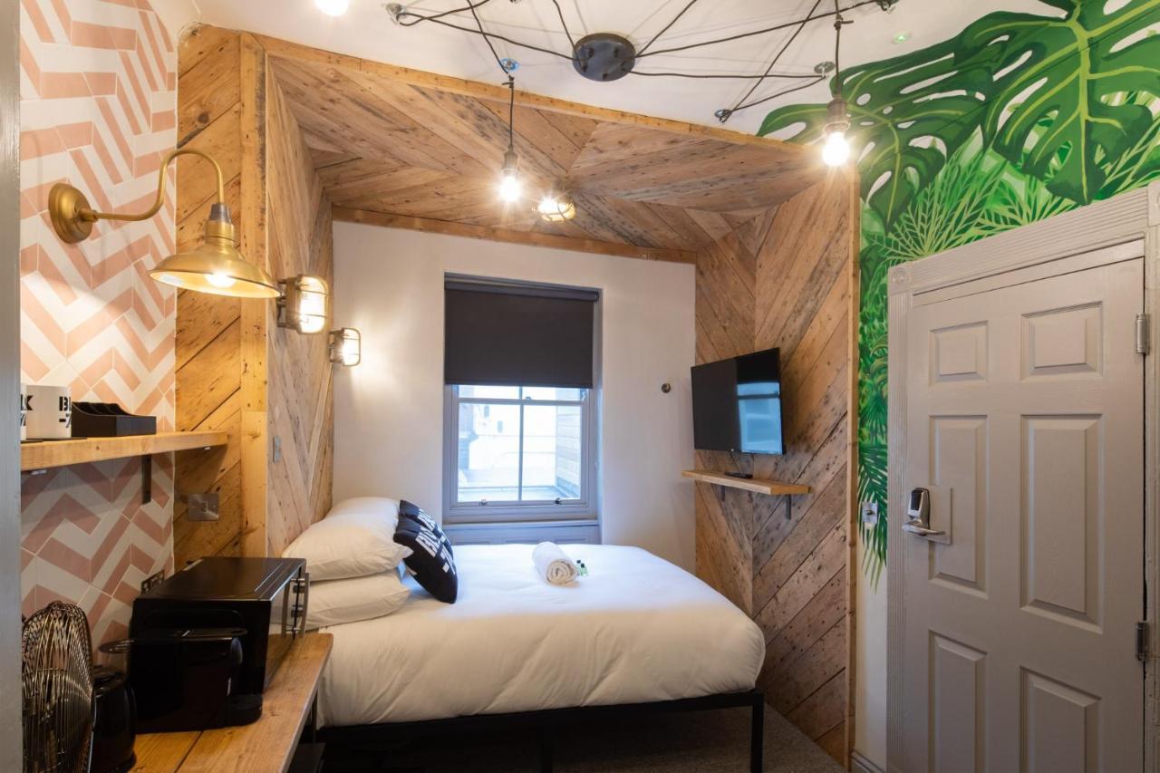Double Room,1109399109:JPEG