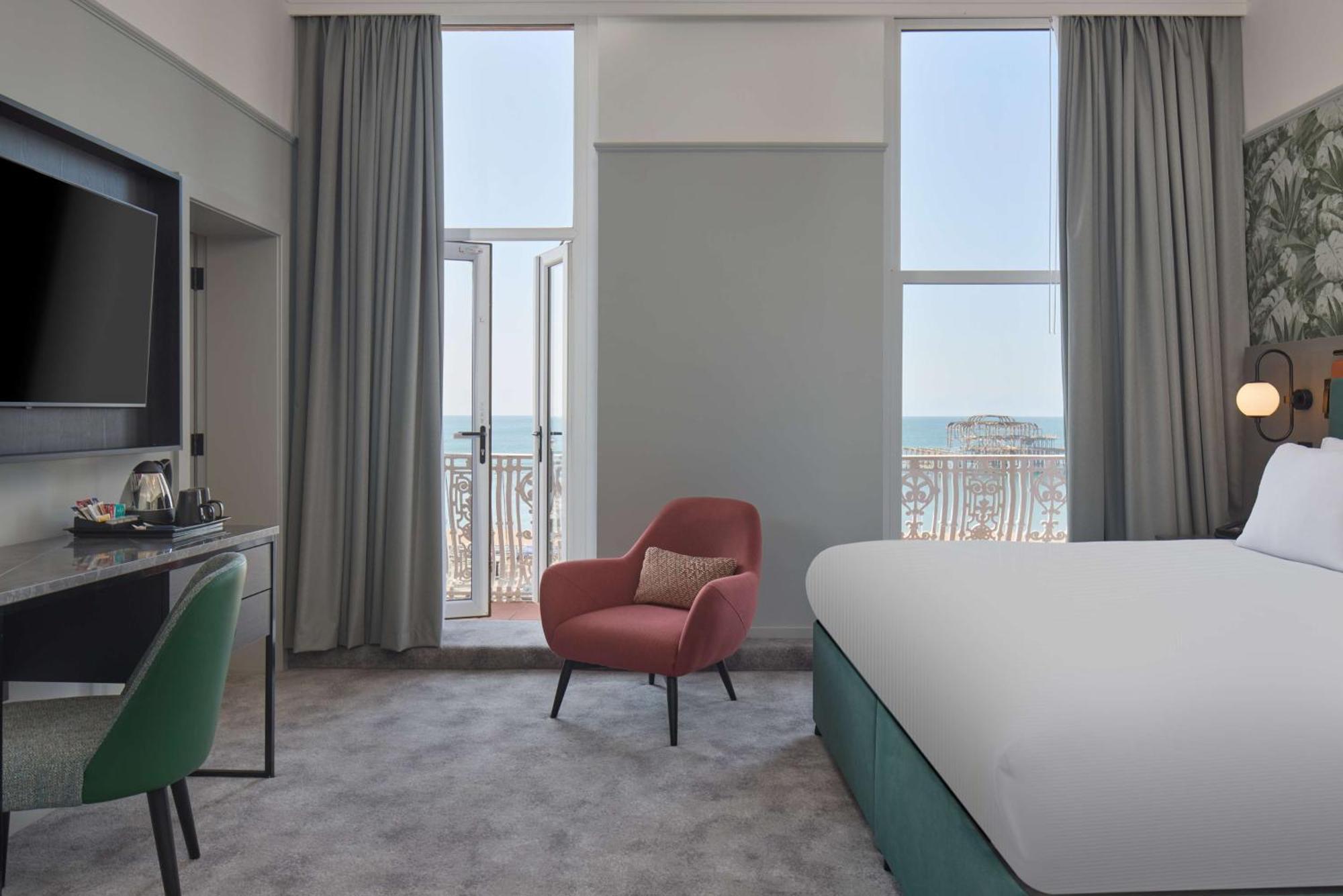 Superior King Room Sea View Balcony