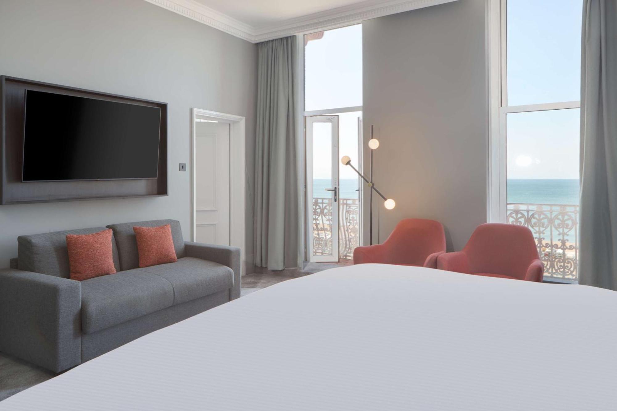 One-Bedroom King Suite Balcony View