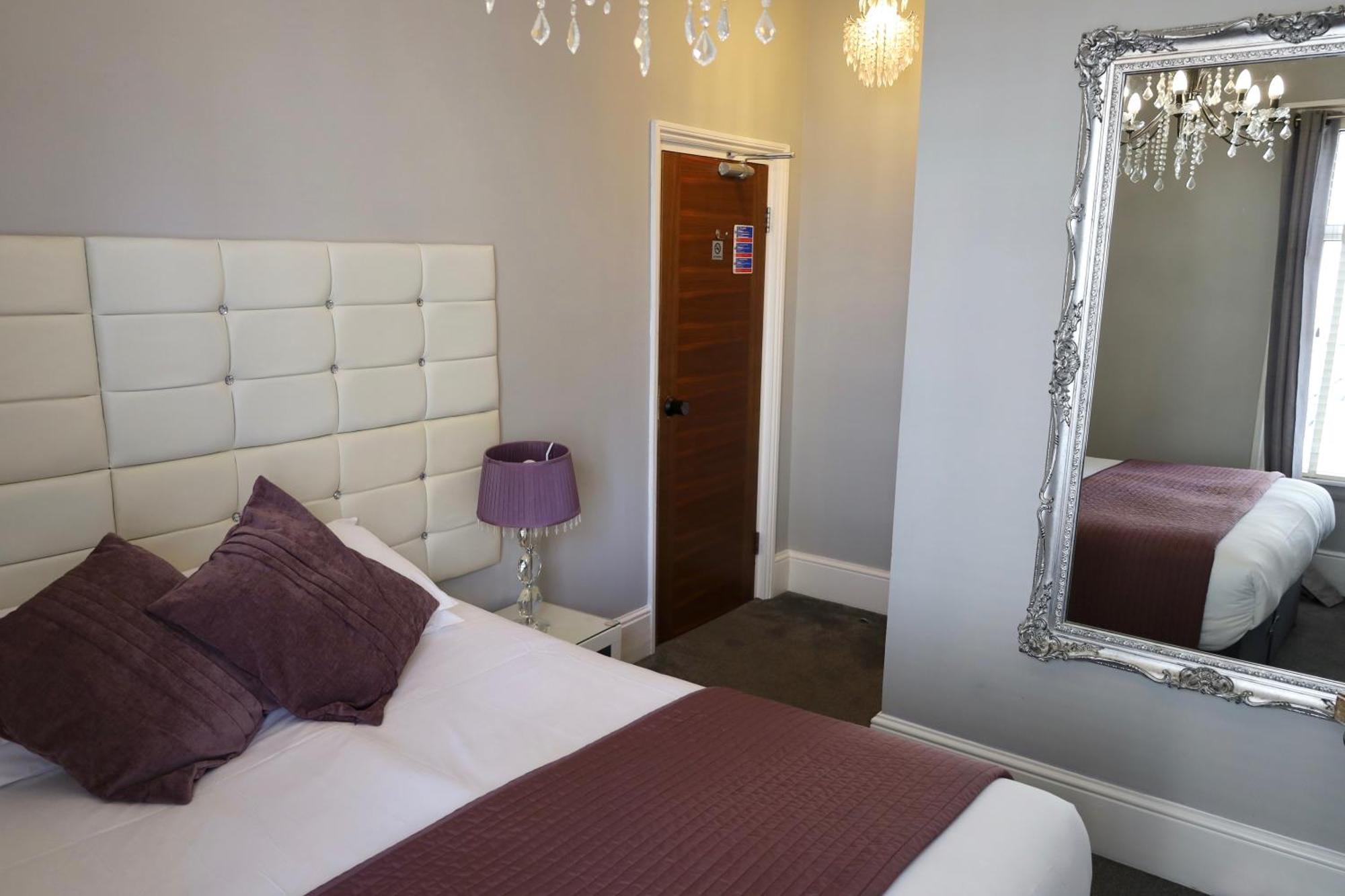 Superior Double or Twin Room