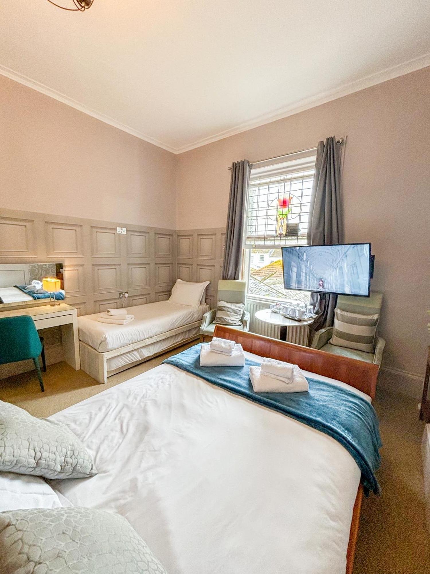 King Room