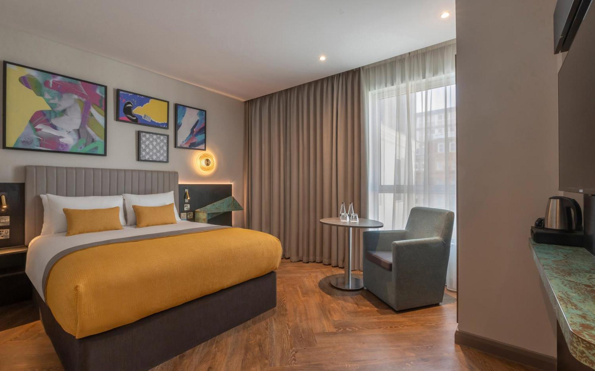 Executive King Room