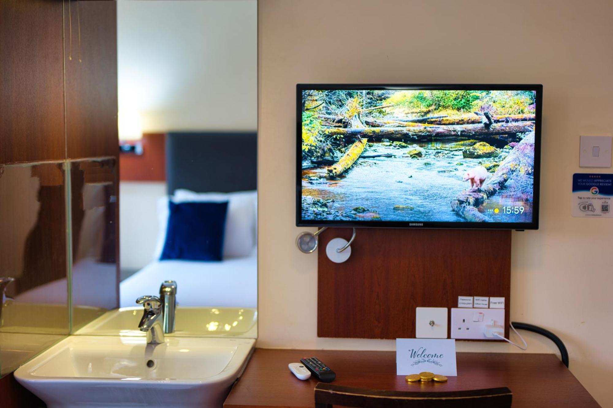 Double Room with Shared Bathroom