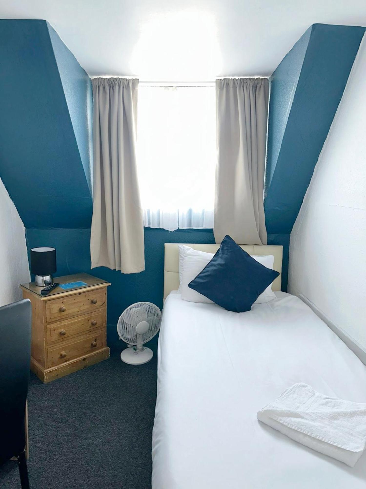 Basic Single Room