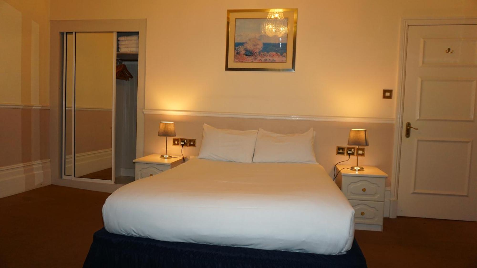 Family Double Room,1692058724:JPEG