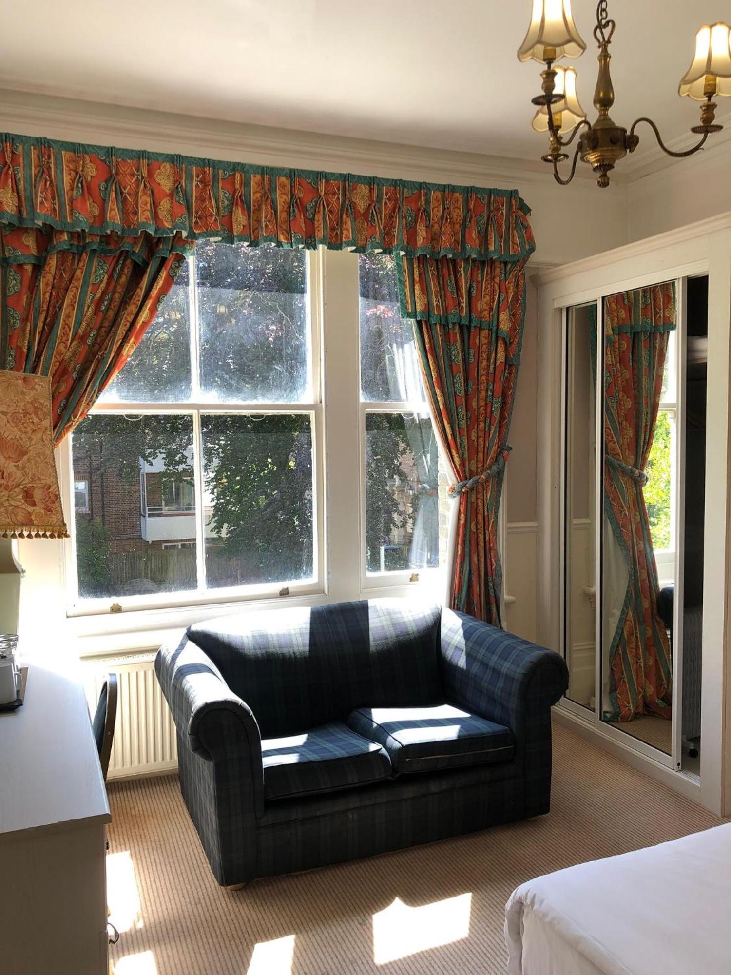 Standard Double Room,1692058758:JPEG