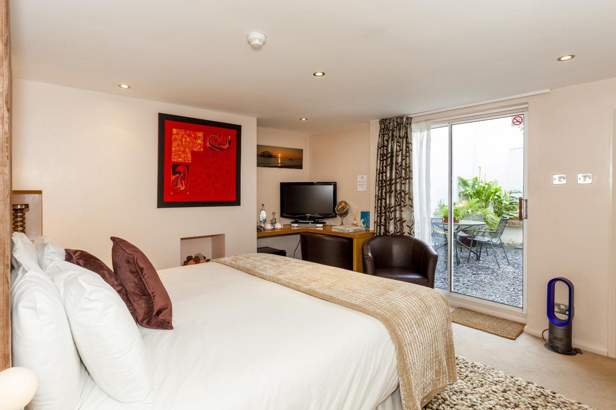 Double Room Garden View
