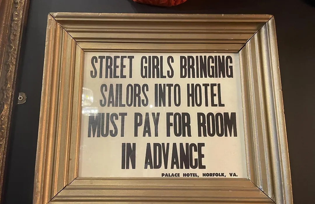 The Twenty One B&B-1