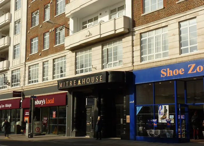 Britannia Study Hotel